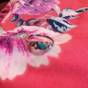 Absolutely Gorgeous Toddler(KID) Silver Turquoise Heart Ring